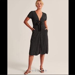 Abercrombie & Fitch Button-Up Tie Front Polka Dot Midi Dress
